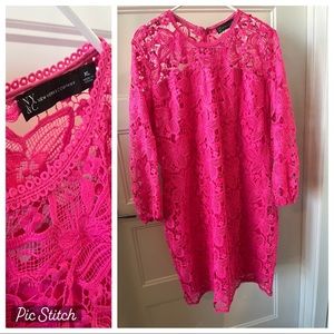 Pink lace dress 👗